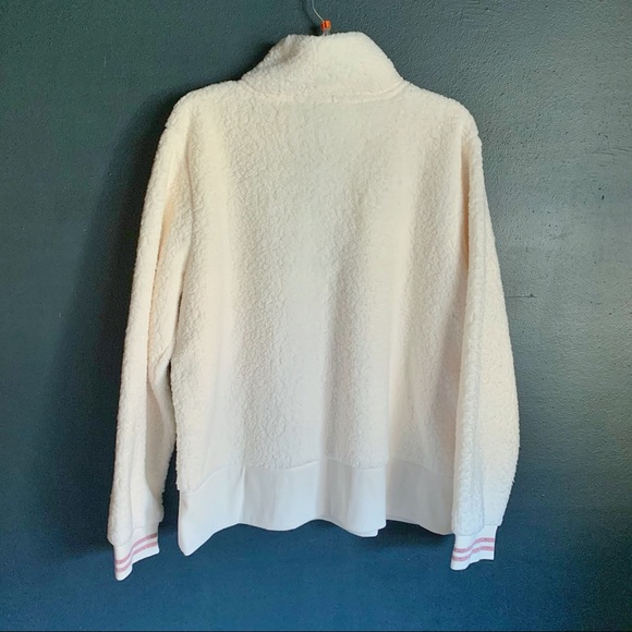 Teddy Bear Pullover Jacket - Picture 2 of 7